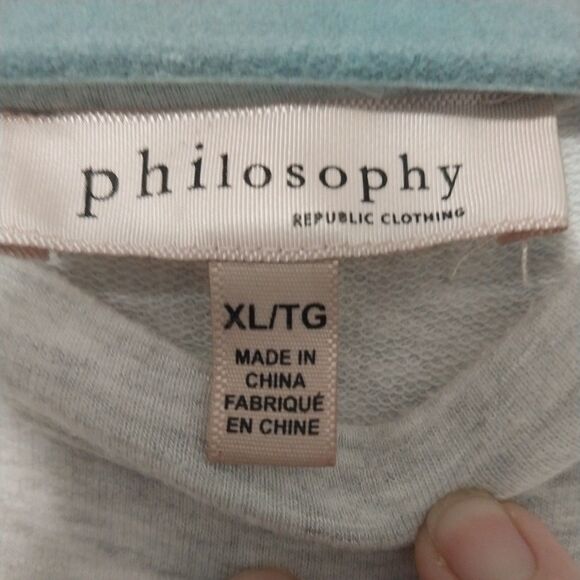 Philosophy Women's XL- Long Sleeve Sweatshirt  Grey With Embroidered Hearts - Picture 2 of 5